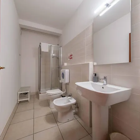 Guesthouse127 Guest house *