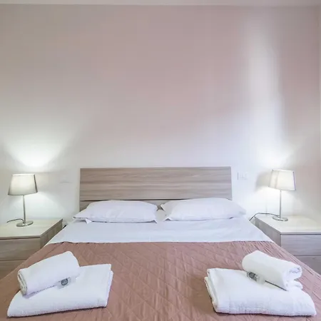 Guesthouse127 Guest house *