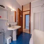 Πανσιόν Guesthouse127 3*